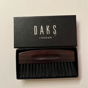 Daks London shoe brush